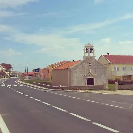 Lidija Appartement Dinjiška
